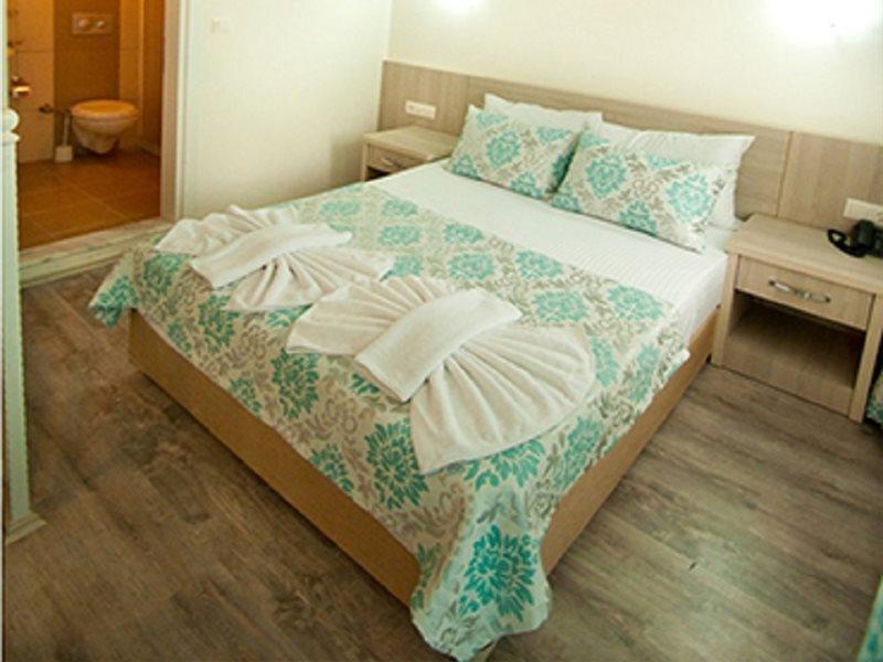 Flora Palm Resort 페티예 외부 사진