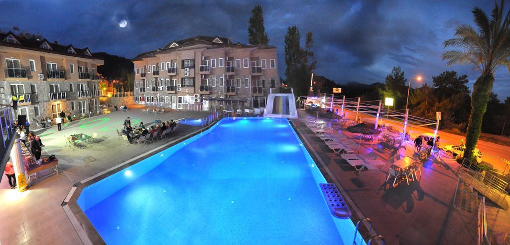 Flora Palm Resort 페티예 외부 사진