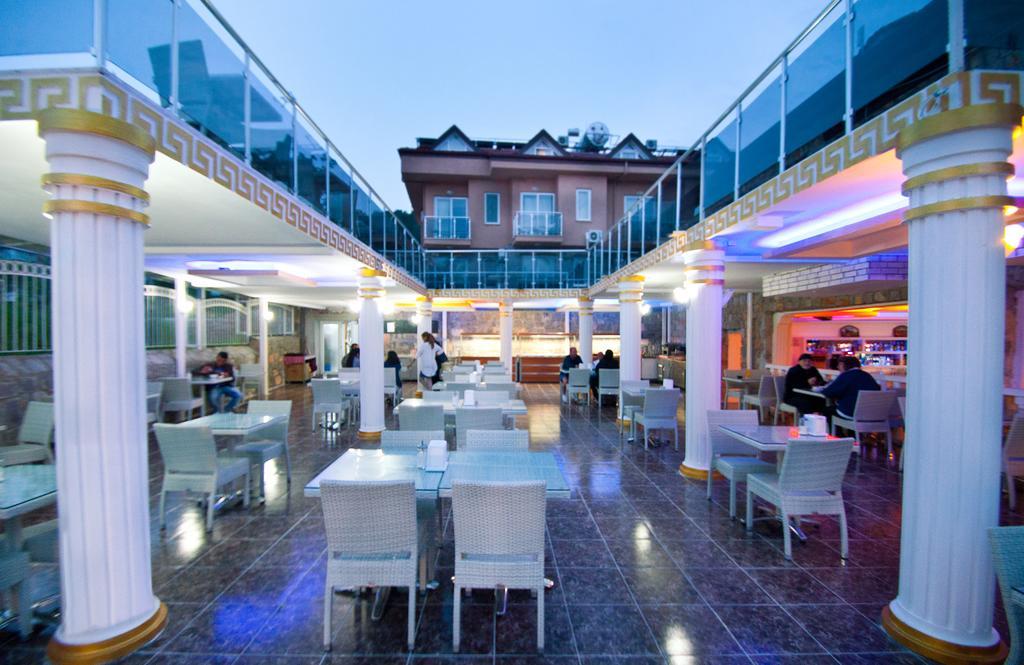 Flora Palm Resort 페티예 외부 사진