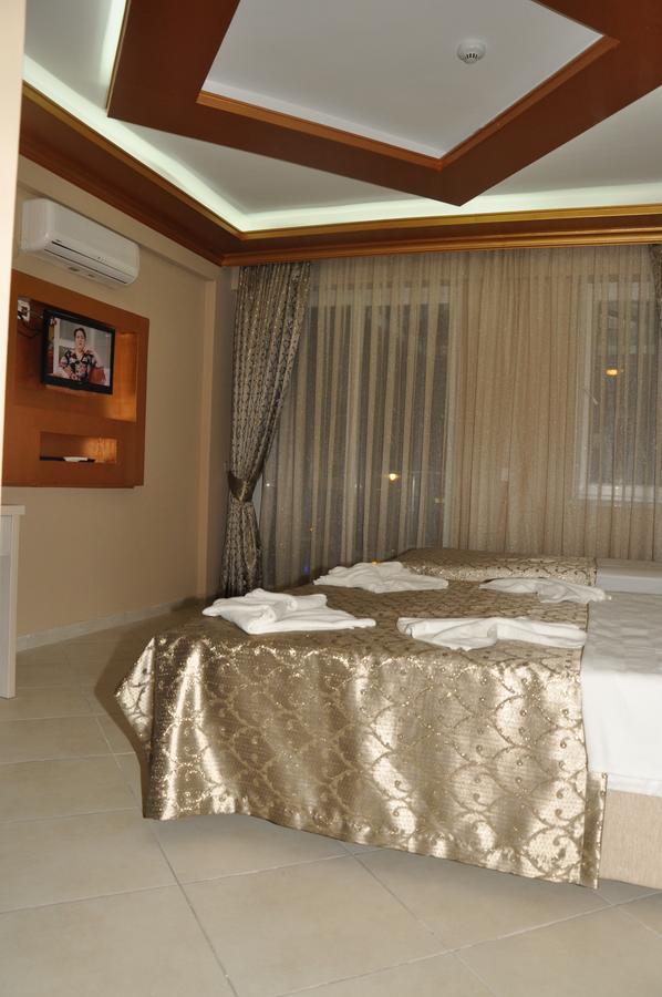 Flora Palm Resort 페티예 외부 사진