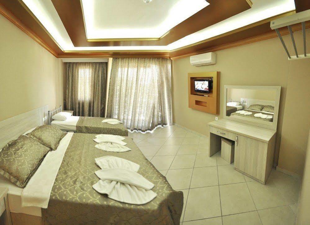 Flora Palm Resort 페티예 외부 사진