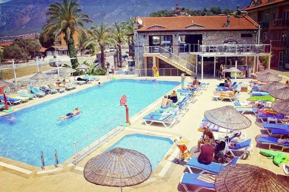 Flora Palm Resort 페티예 외부 사진