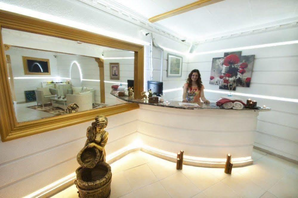 Flora Palm Resort 페티예 외부 사진